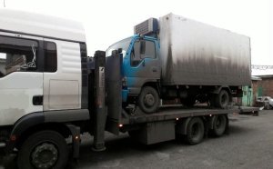фото услуги эвакуатора для грузовых авто