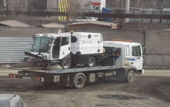 фото эвакуатор спецтехники в новокузнецке